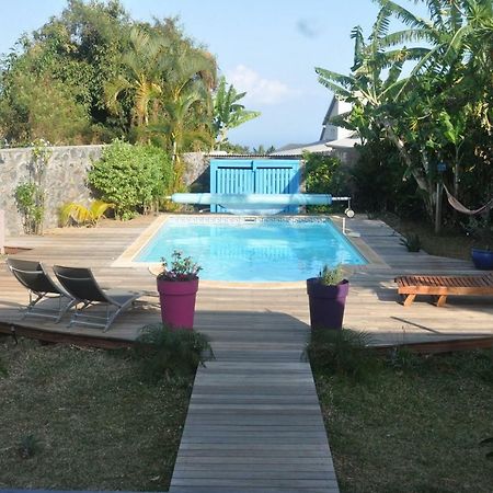 Appartamento Ti Joli Caz En Bois Saint-Gilles-les Hauts Esterno foto
