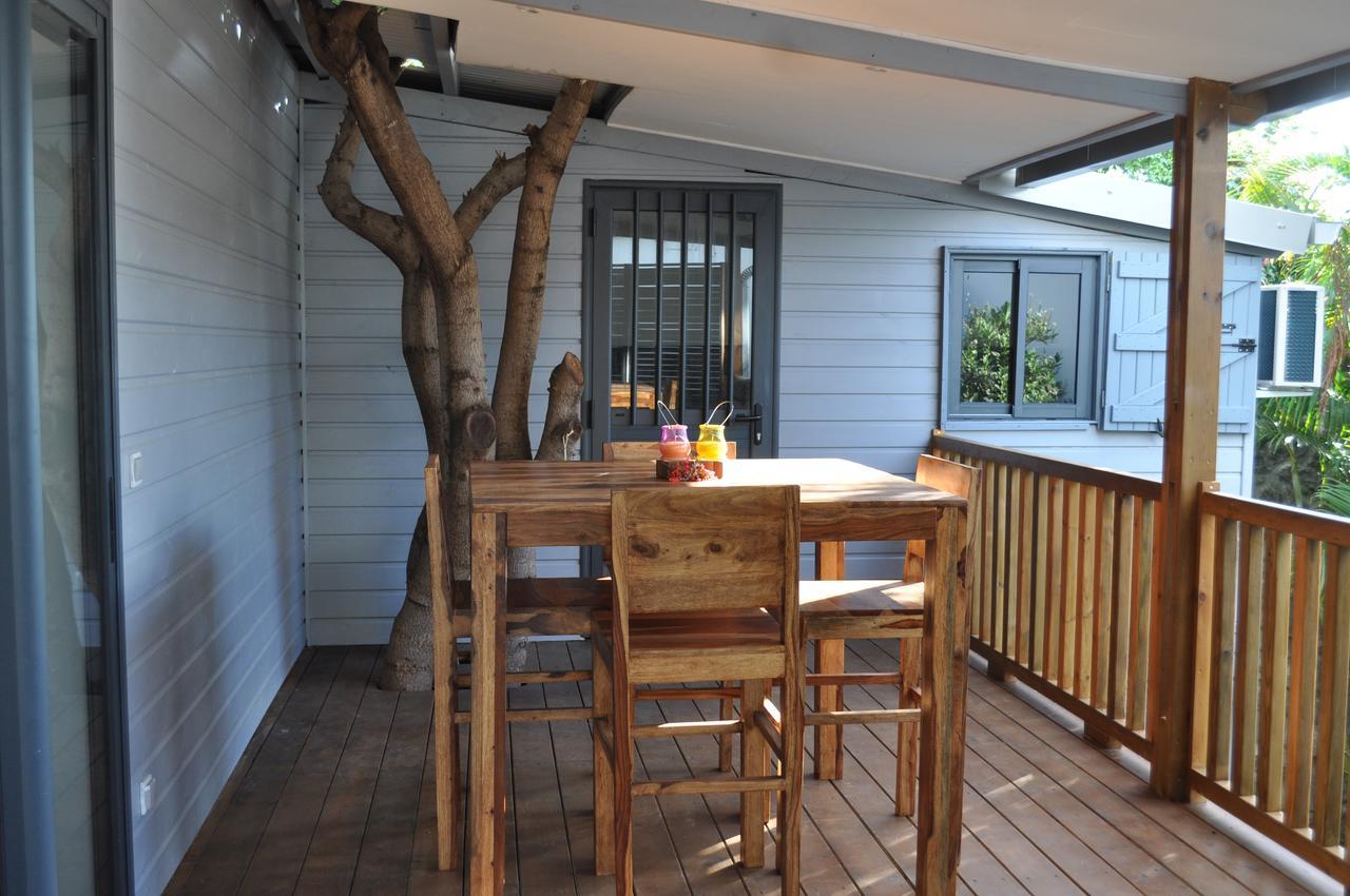 Appartamento Ti Joli Caz En Bois Saint-Gilles-les Hauts Esterno foto