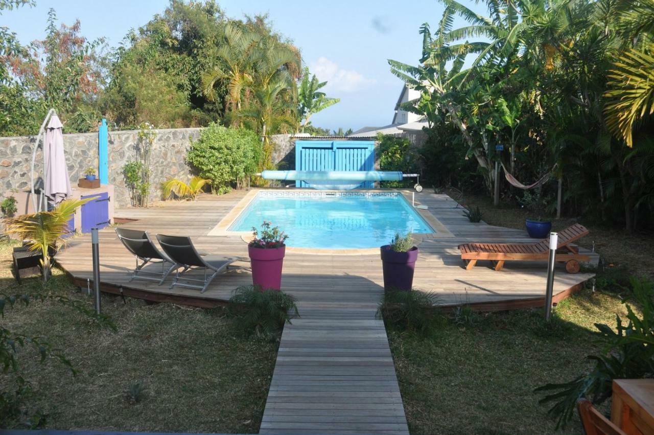 Appartamento Ti Joli Caz En Bois Saint-Gilles-les Hauts Esterno foto