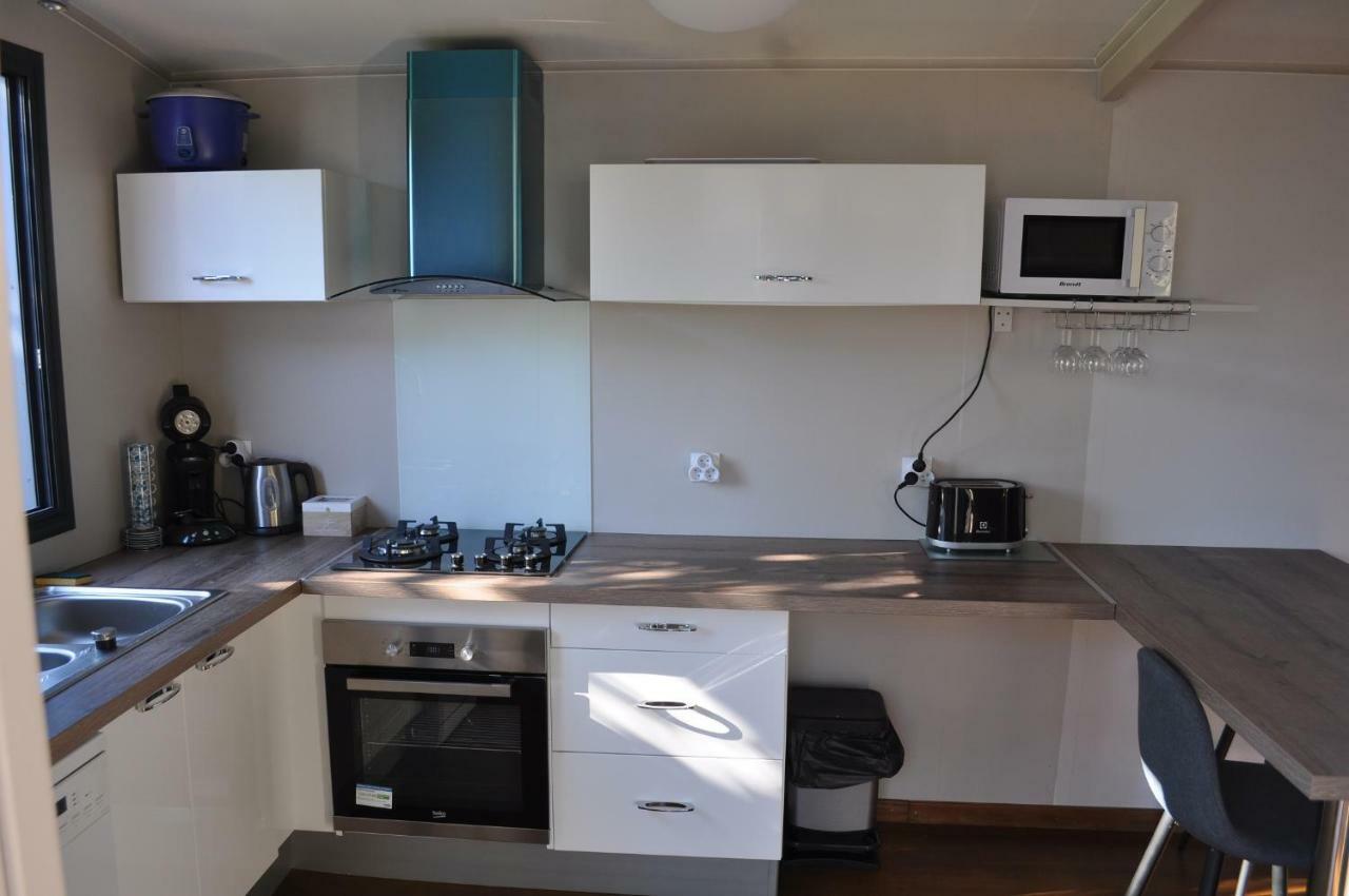 Appartamento Ti Joli Caz En Bois Saint-Gilles-les Hauts Esterno foto